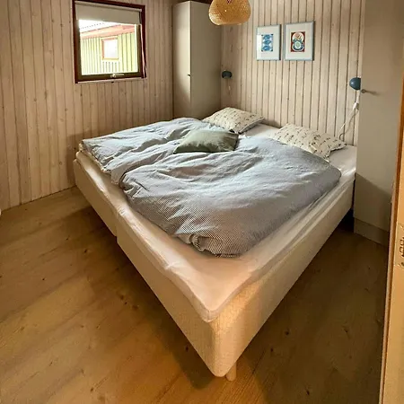 Renovated 70s House With Sea View Near Lonstrup *